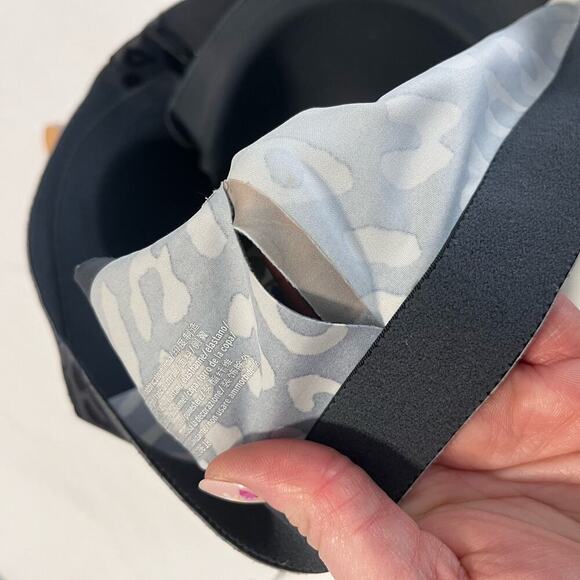 Victoria's Secret Gray/Black Leppard Print Incredible Ultra Max Support Bra 34DD - Picture 6 of 8